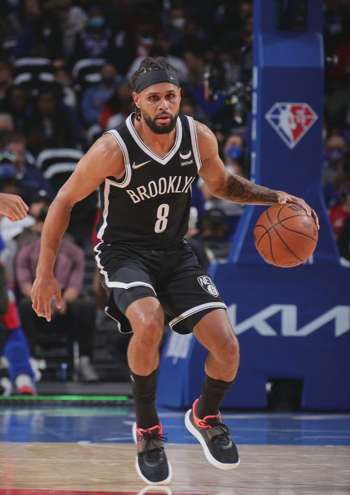 北京队横扫广东队，欧文刷新纪录